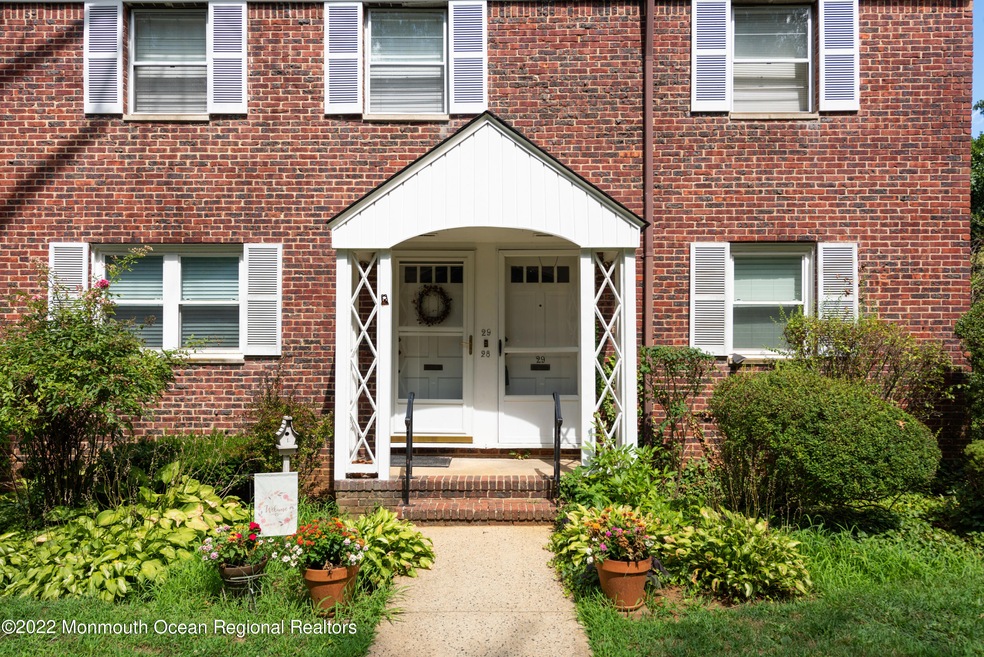 29 Manor (28)