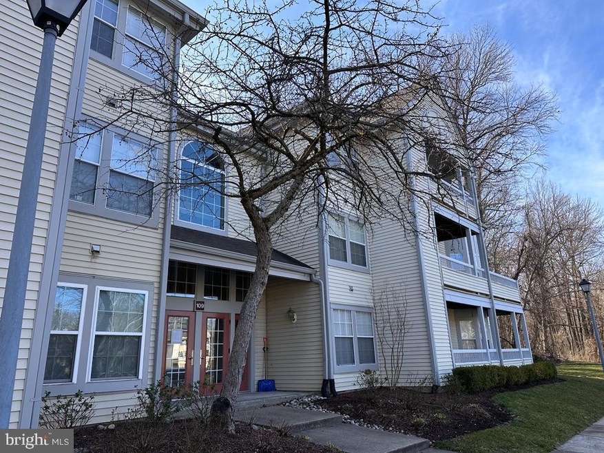 109 Wrangel Ct unit 11, Princeton, NJ 08540 - photo 1