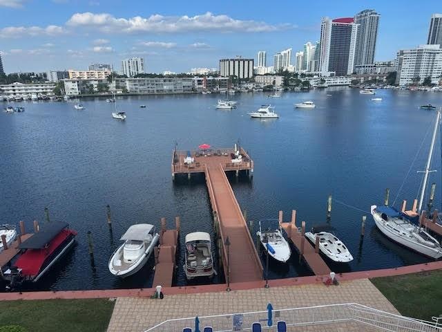 Park Layne Tower unit 65, Hallandale Beach, FL 33009 - photo 1