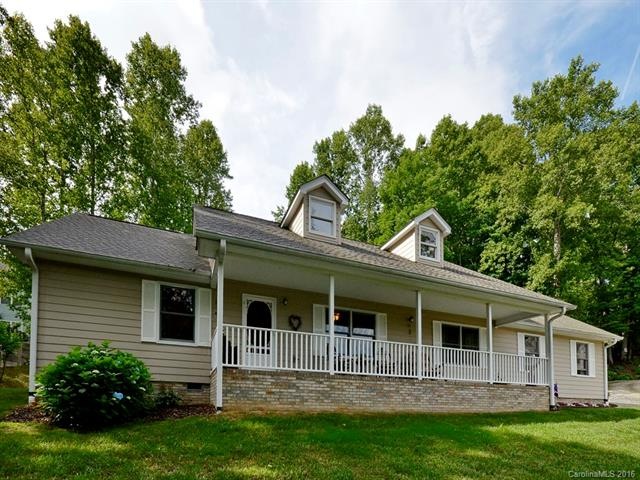 119 Buckeye Dr, Hendersonville, NC 28792 - photo 1