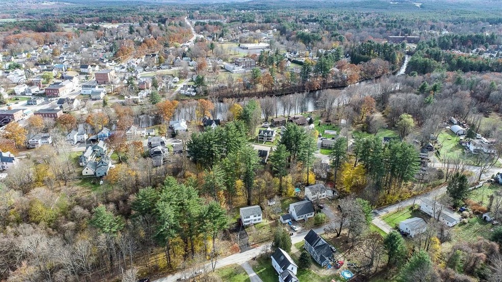 29 Sweatt St, Concord, NH 03303 - photo 1