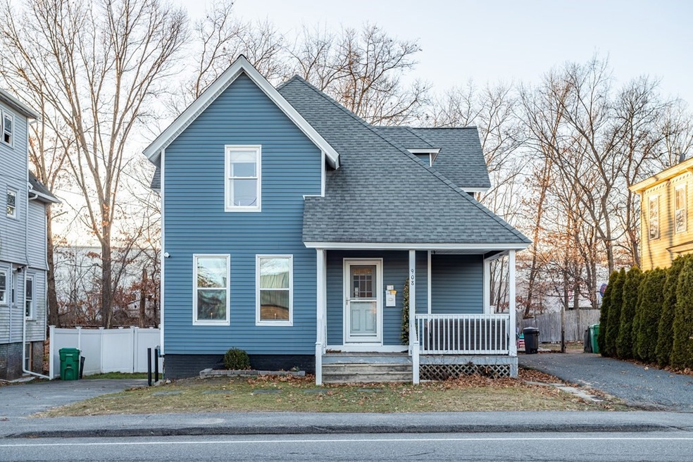 908 Main St, Clinton, MA 01510 - photo 1