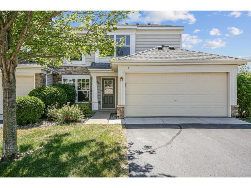 End unit Townhome!