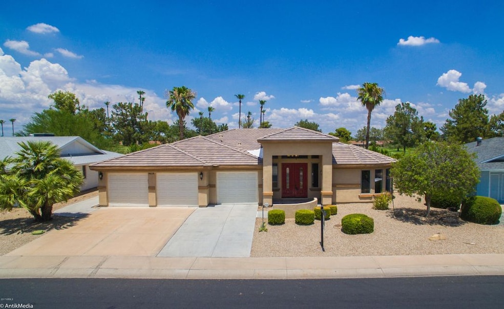 9618 W Lindgren Ave, Sun City, AZ 85373 - photo 1