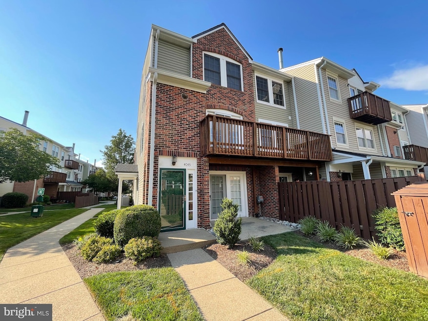 4045 Chetham Way, Woodbridge, VA 22192 - photo 1