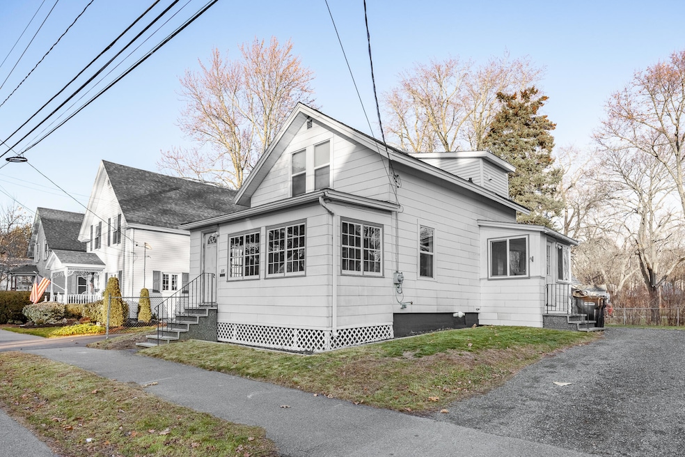 233 Palm St, Bangor, ME 04401 - photo 1