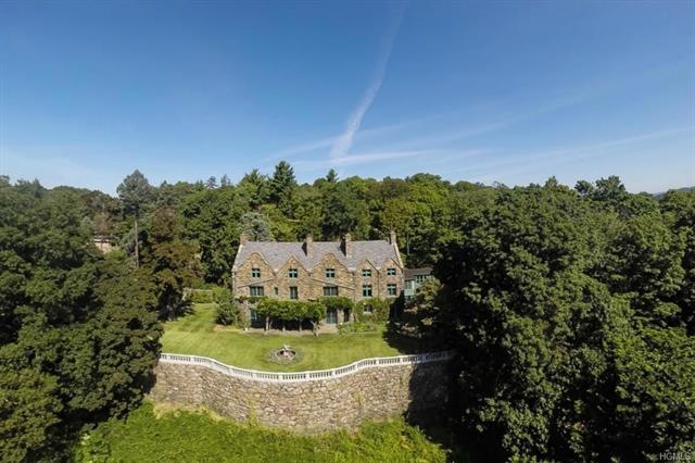 61 Lookout Rd, Tuxedo Park, NY 10987 - photo 1