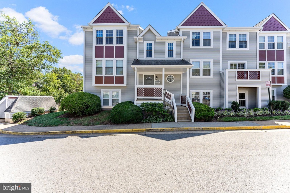 12928C Grays Pointe Rd unit 12928C, Fairfax, VA 22033 - photo 1