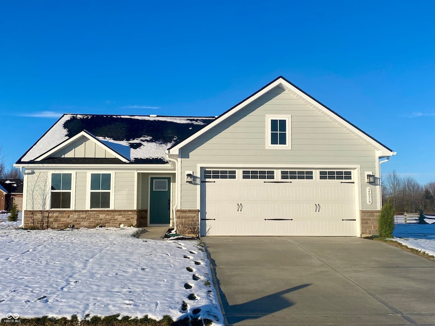 2056 Bouquet Dr, Danville, IN 46122 - photo 1