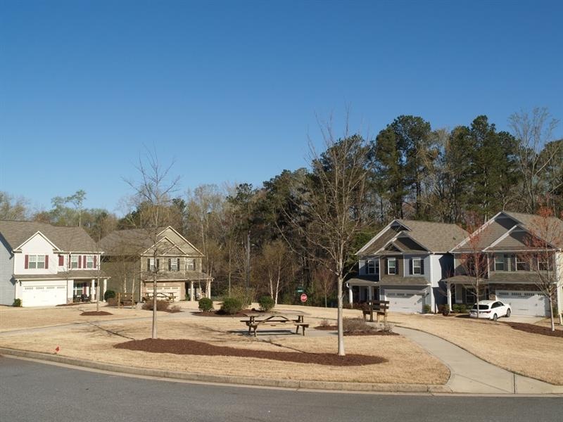 838 Whisperwood Trail, Acworth, GA 30102 - photo 1
