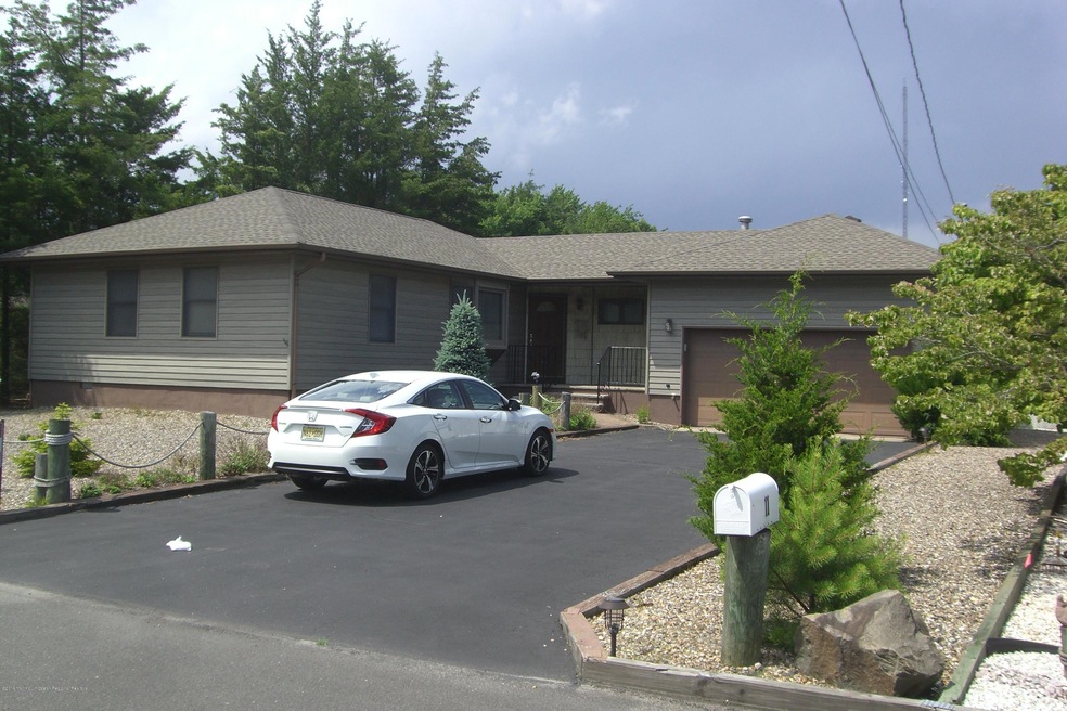 11 Sand Bar Dr, Bayville, NJ 08721 - photo 1