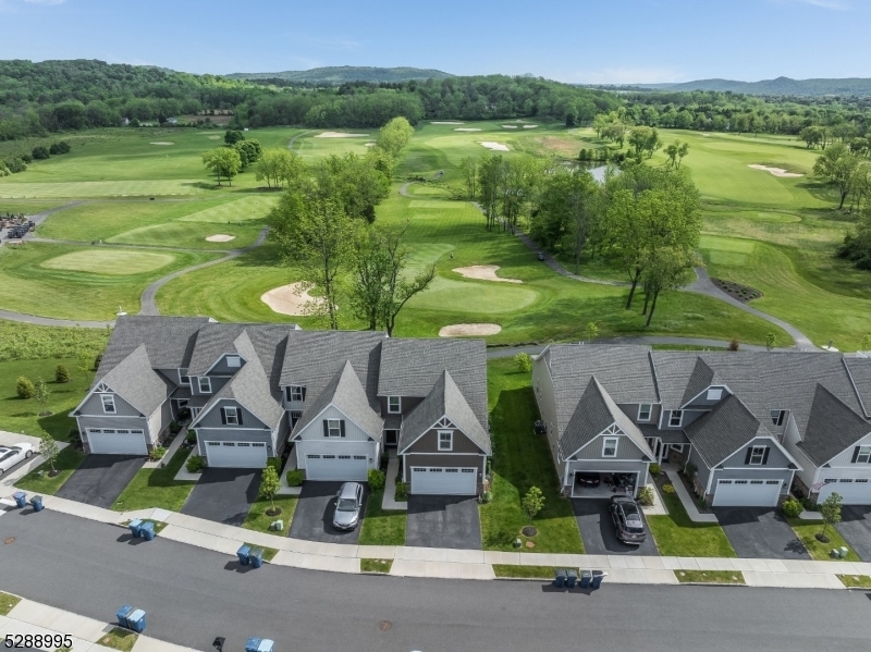 7 Sharp Shinned Ct, Washington, NJ 07882 - photo 1