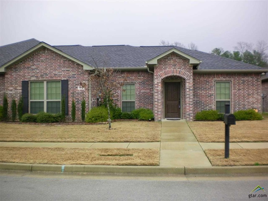 5014 Shiloh Village Dr, Tyler, TX 75703 - photo 1