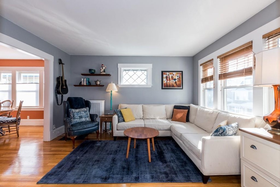 27 Knoll St unit 2, Roslindale, MA 02131 - photo 1