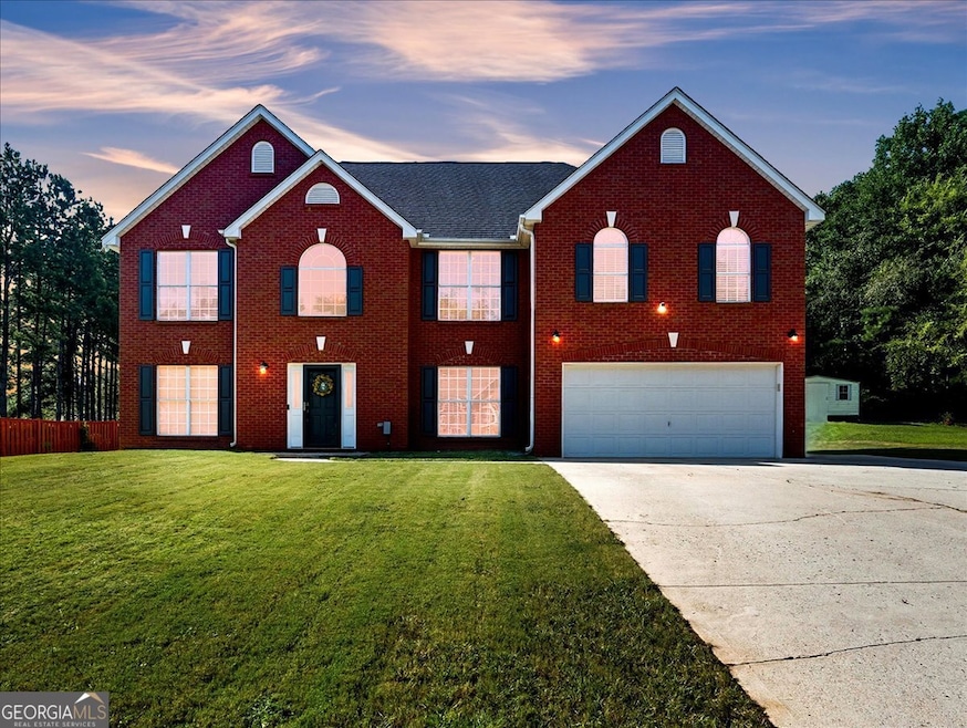 3925 Hodgdon Corners Dr, Lithonia, GA 30038 - photo 1