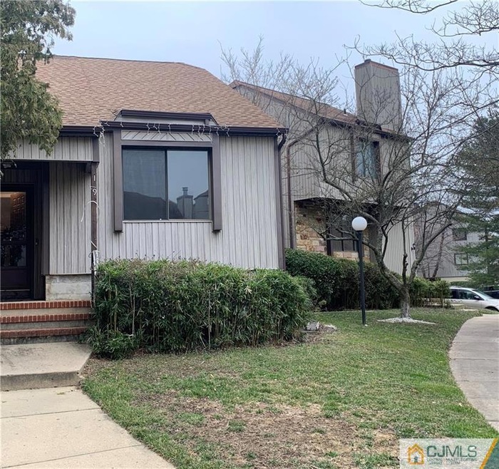 179 Goldmine Ln, Old Bridge, NJ 08857 - photo 1