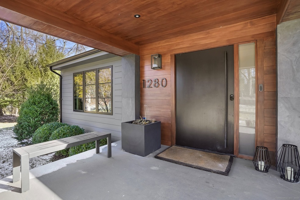 1280 Cross Hwy, Fairfield, CT 06824 - photo 1