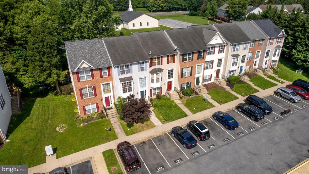 7120 Ladd Cir, Frederick, MD 21703 - photo 1