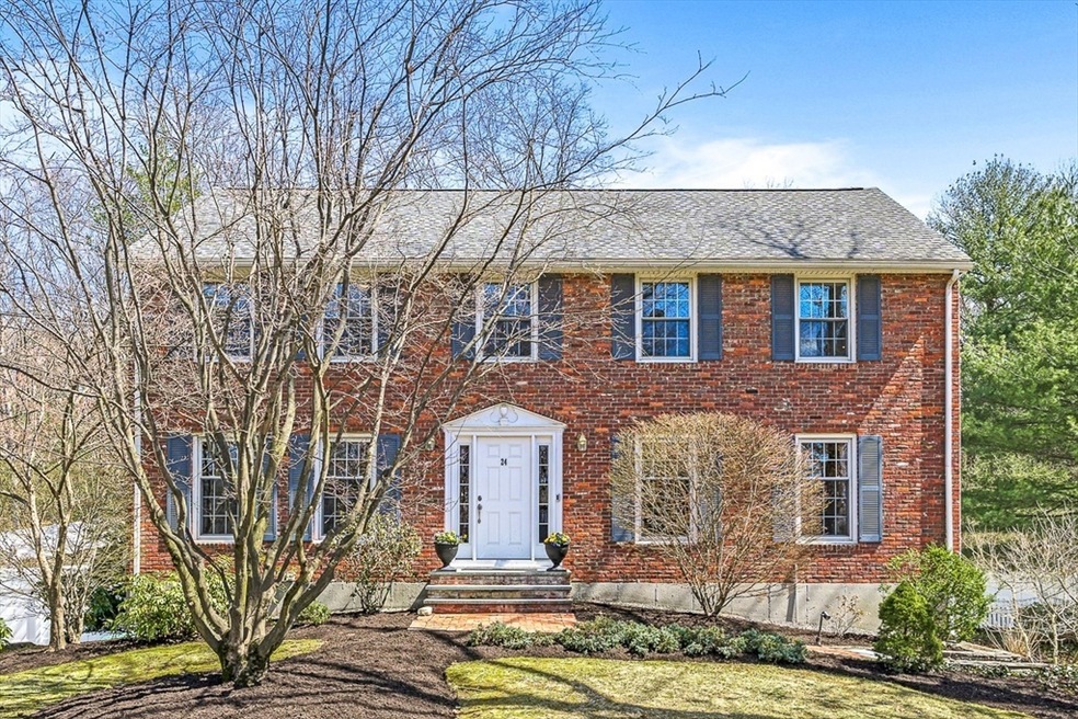 24 Cider Mill Rd, Framingham, MA 01701 - photo 1