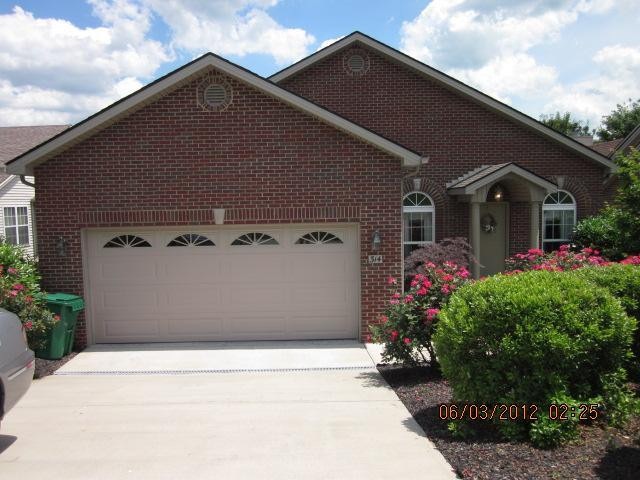 314 Village Dr, Frankfort, KY 40601 - photo 1