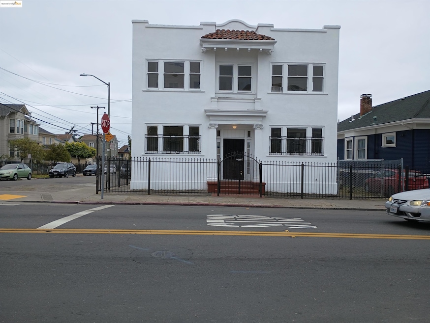 847 E 18th St, Oakland, CA 94606 - photo 1