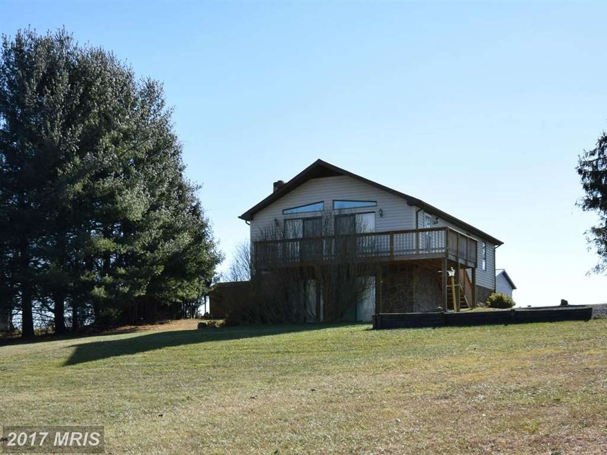 2730 Ridge Hollow Rd, Edinburg, VA 22824 - photo 1