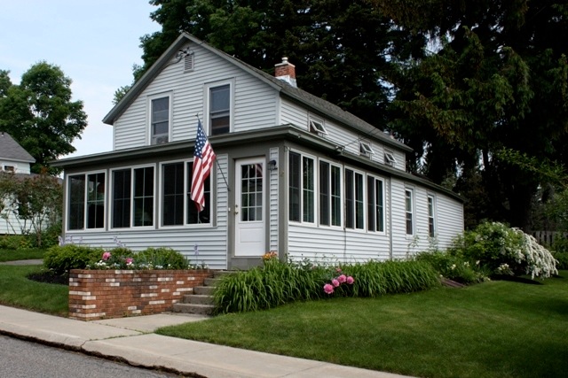 12 Elm St, Lenox, MA 01240 - photo 1