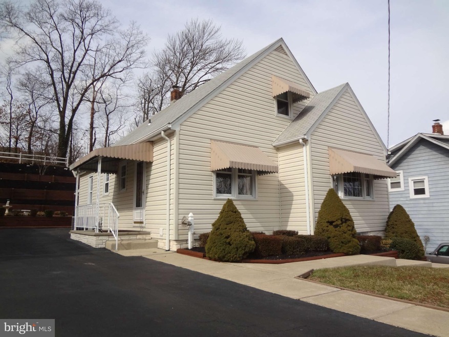 5712 Mineral Ave, Halethorpe, MD 21227 - photo 1