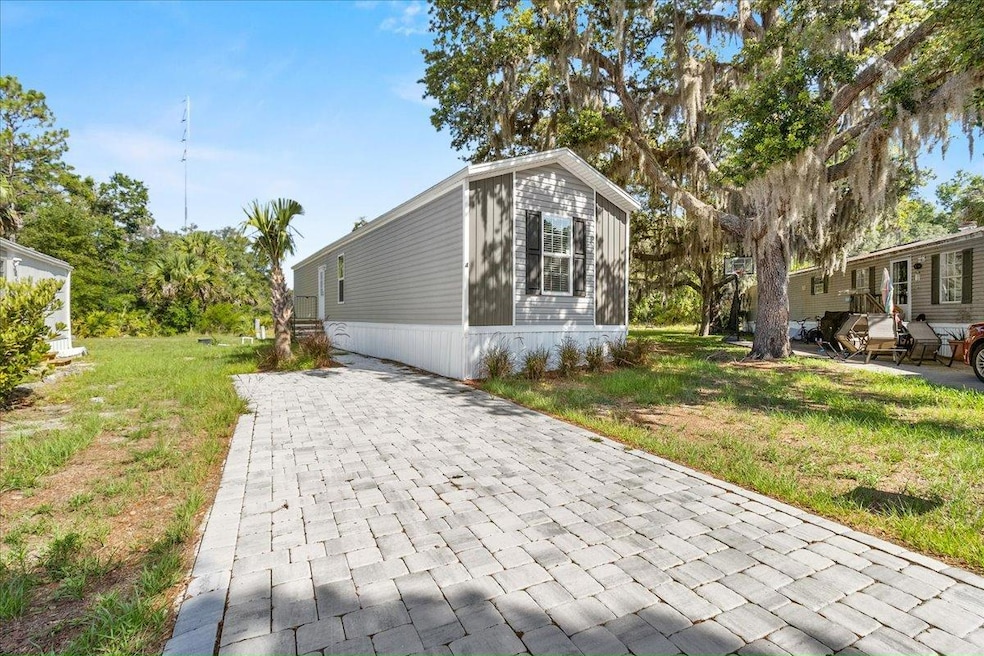 For Rent $1,158/month