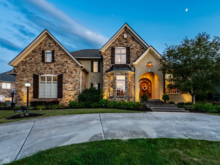 Sold $1,325,000 • Co-Listing Agent