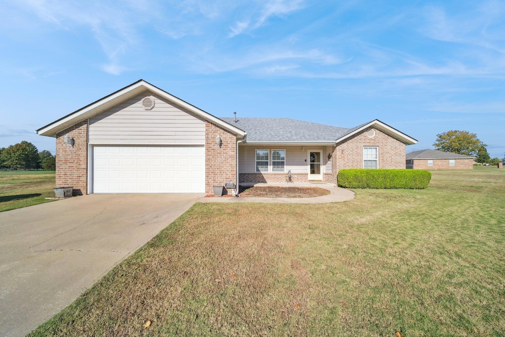 62450 E 269 Ct, Grove, OK 74344 - photo 1