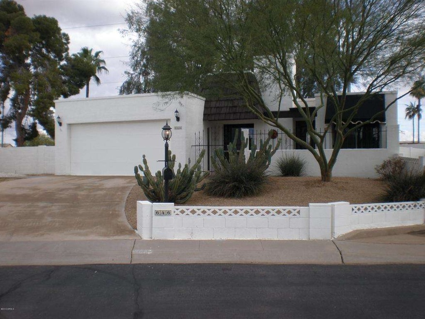 646 E Calavar