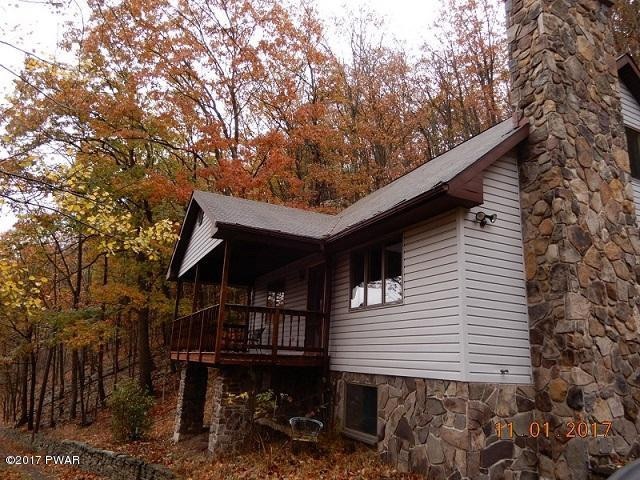 555 Prospect St, Hawley, PA 18428 - photo 1