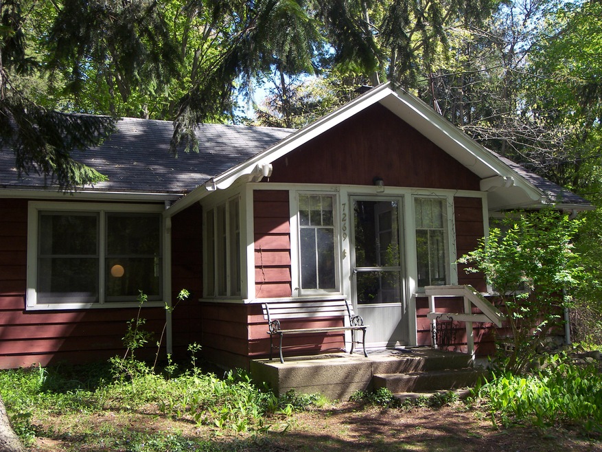 7269 Spring Bend Rd, Harbert, MI 49115 - photo 1