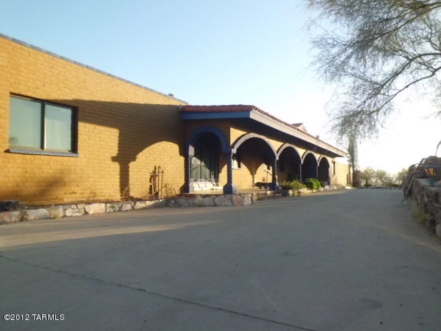 5110 E Calle Barril