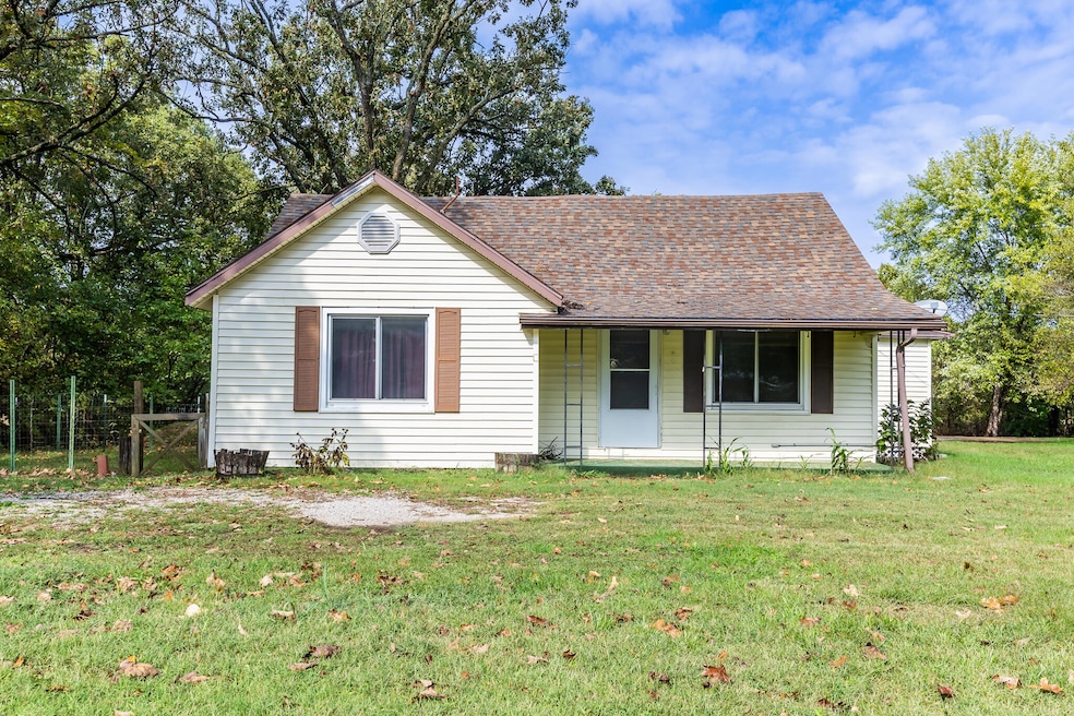 743 State Highway 32, Buffalo, MO 65622 - photo 1