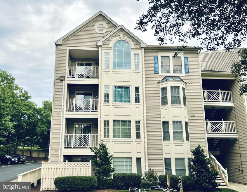 12225 Fairfield House Dr#112c, Fairfax, VA 22033 - photo 1