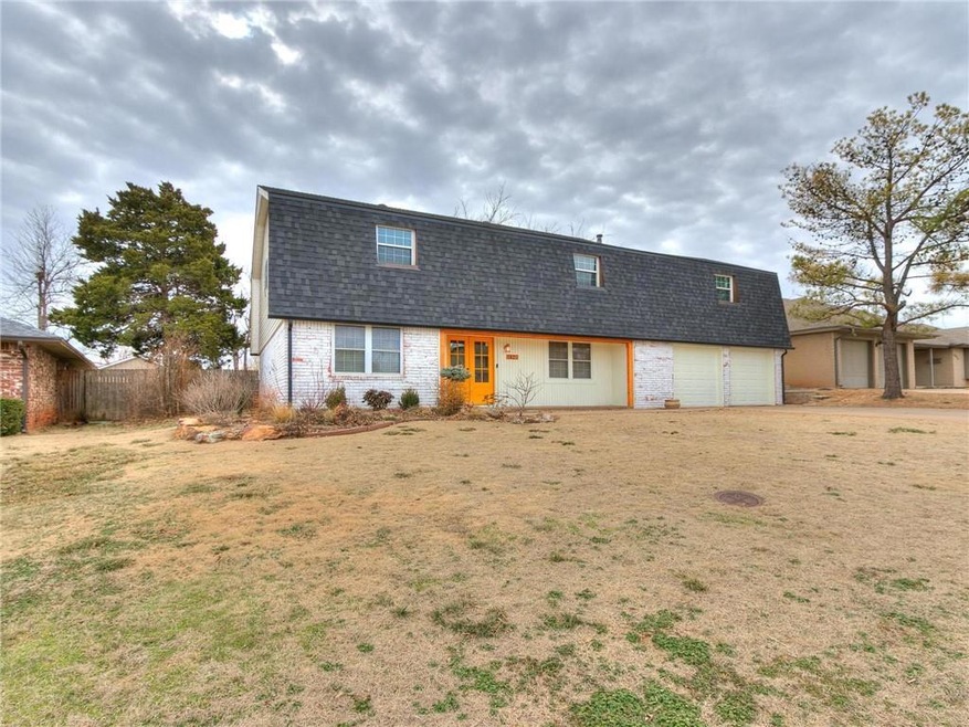 5820 NW 72nd St, Warr Acres, OK 73132 - photo 1