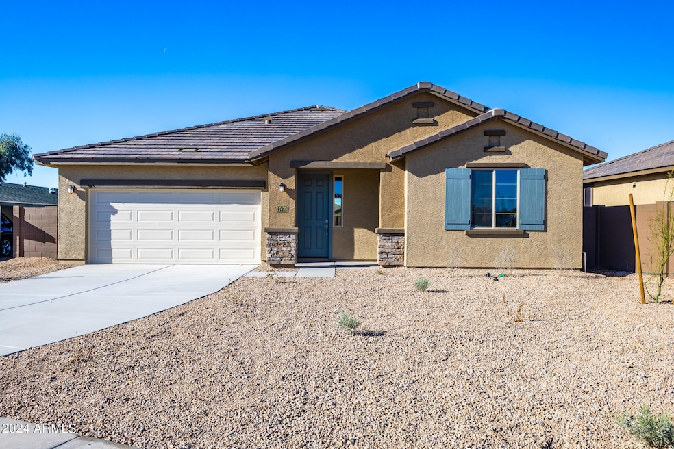 17470 N 66th Ln-2
