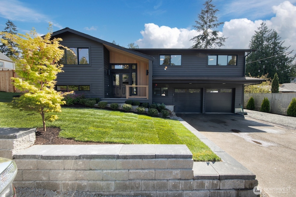 Sold $1,190,000 • Co-Listing Agent