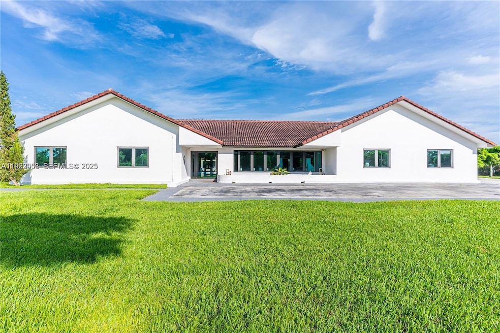 13355 SW 207th Ave, Miami, FL 33196 - photo 1