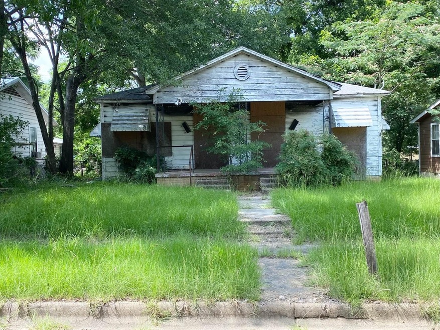 1218 W 6th St, Texarkana, TX 75501 - photo 1