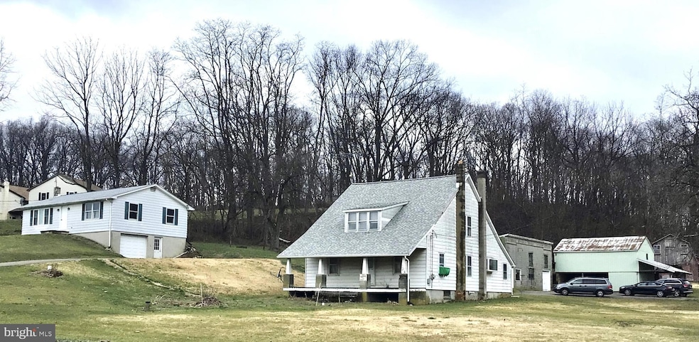 453 Hollow Rd, Quarryville, PA 17566 - photo 1