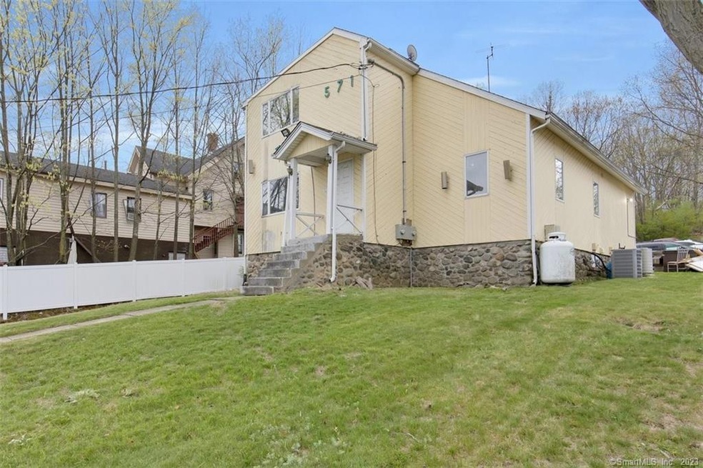 571 Wolcott St, Waterbury, CT 06705 - photo 1