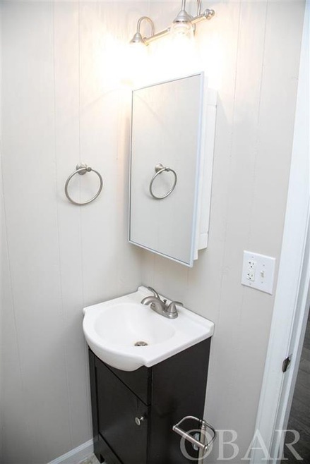 216 Bayview Dr, Stumpy Point, NC 27978 - photo 1