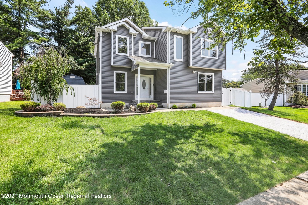 28 Twain Avenue