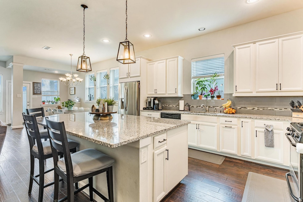 9434 Jayci Hills Ln, Cypress, TX 77433 - photo 1