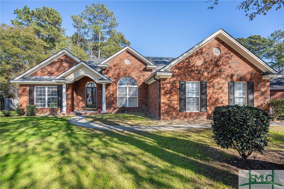 Sold $400,000 • Co-Listing Agent