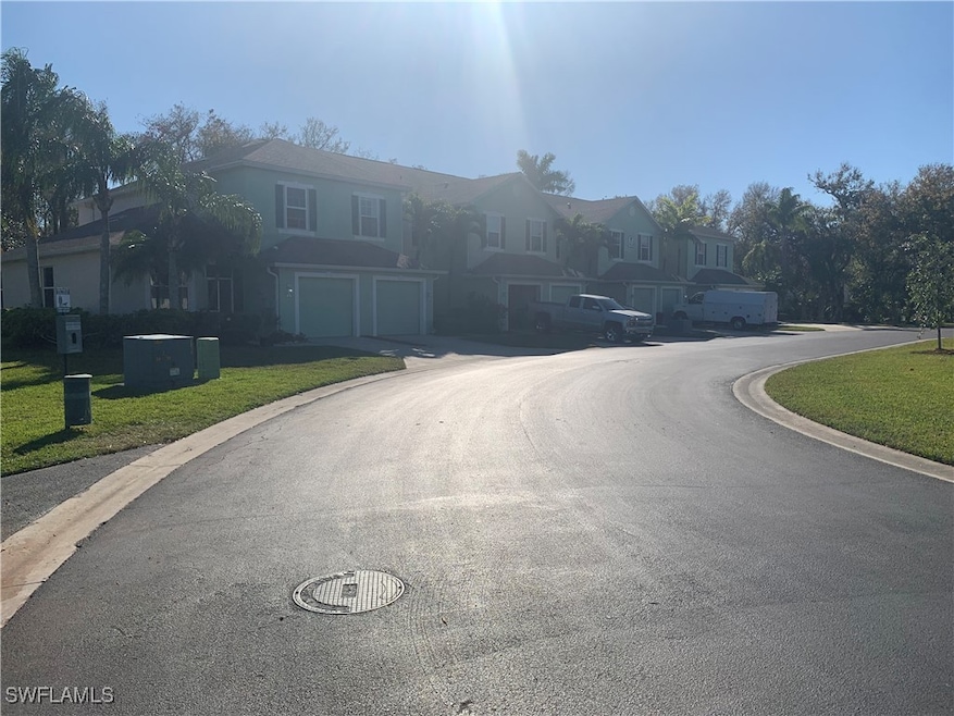 3624 Pine Oak Cir unit 102, Fort Myers, FL 33916 - photo 1