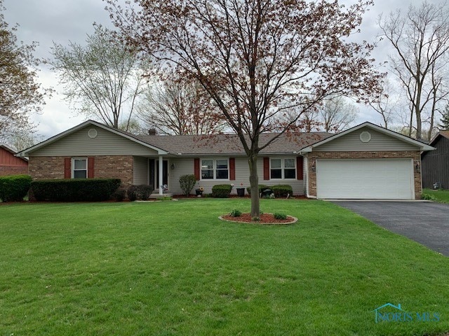 2404 Springmill Rd, Findlay, OH 45840 - photo 1
